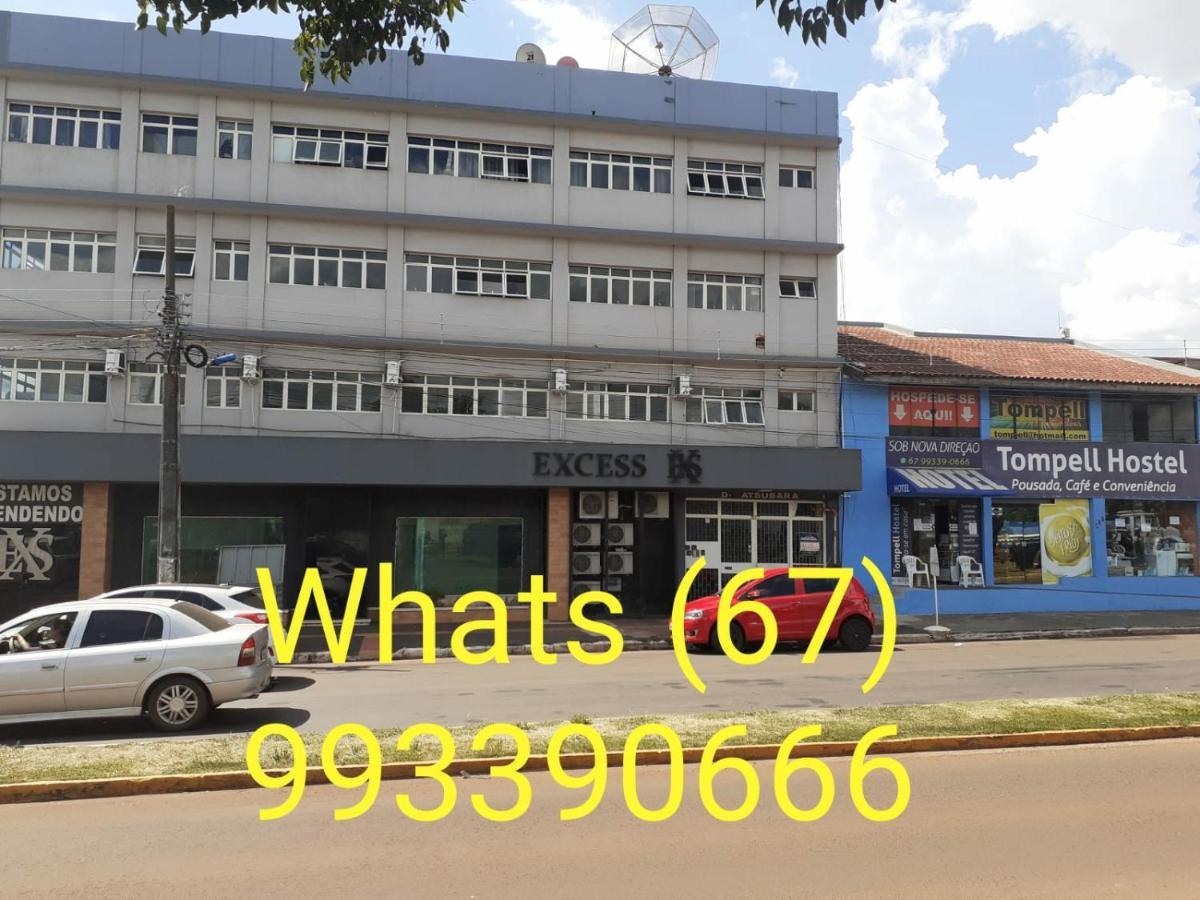 Portaria E Circulacao De Hospedes So Ate 23 Horas - Reabre As 5 Horas - Compartilhado Tompell Hostel Ponta Porã エクステリア 写真